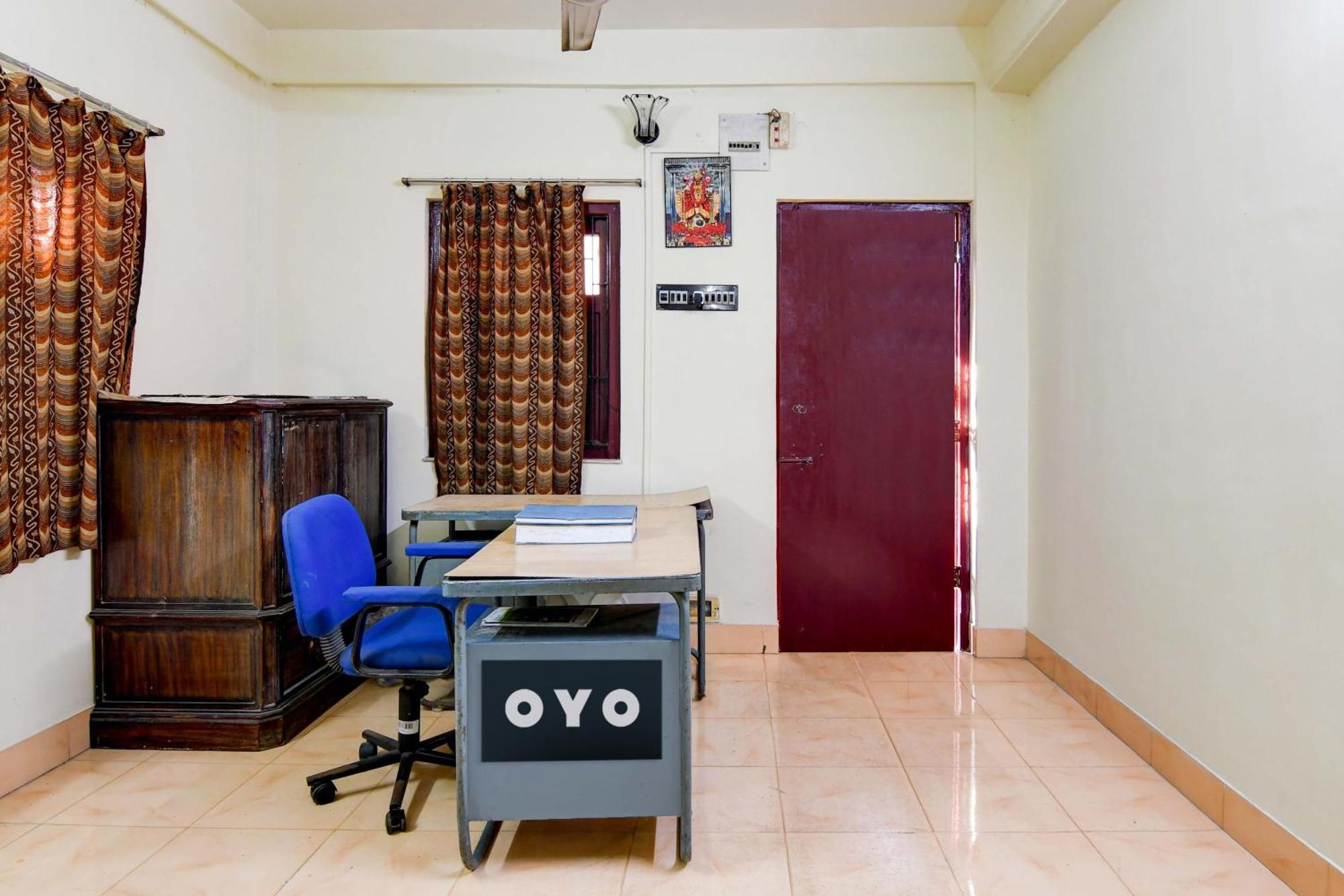 Oyo Simplex Guest House Behala コルカタ エクステリア 写真